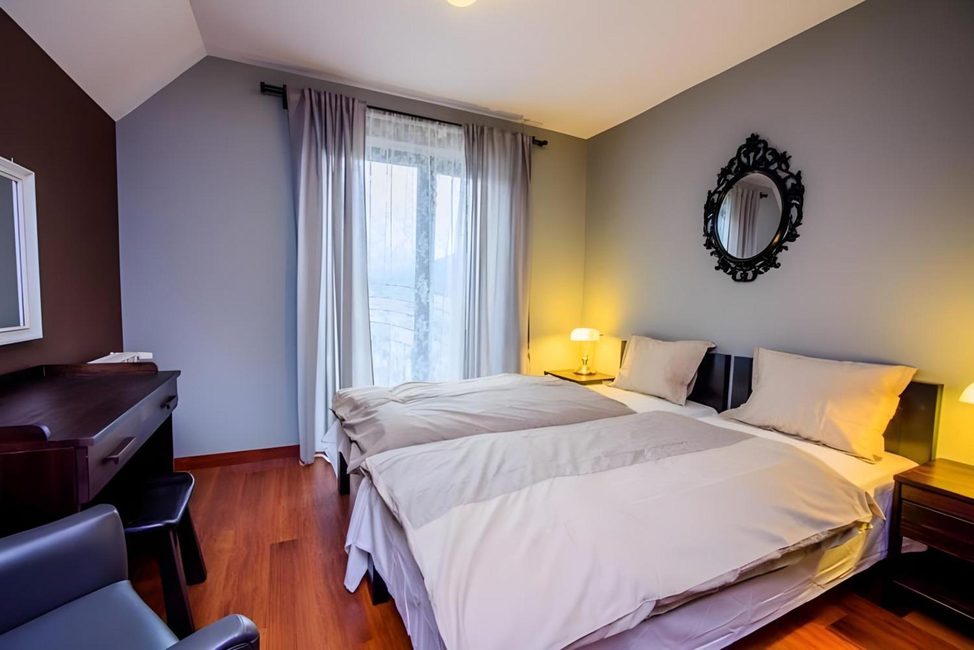 슈차브니차 Otulina Park B&B 외부 사진